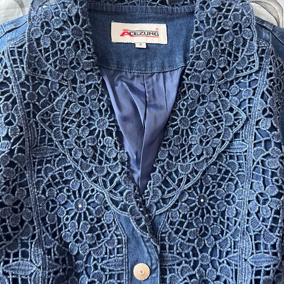 Denim jacket - Picture 3 of 8